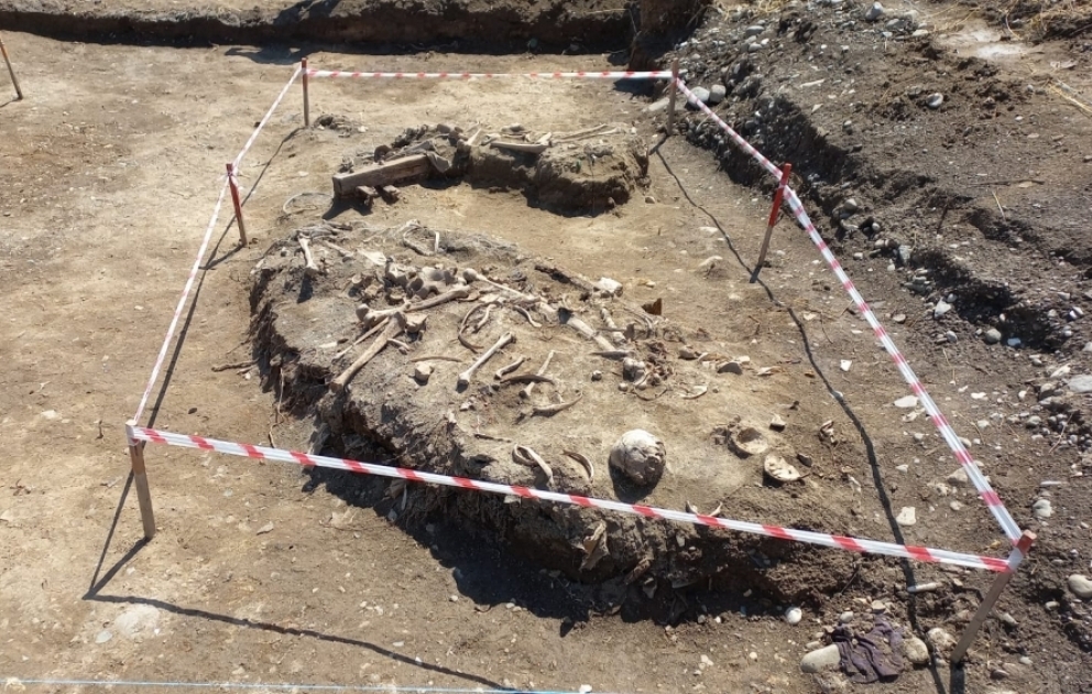 Massengrab in Agdam entdeckt VIDEO