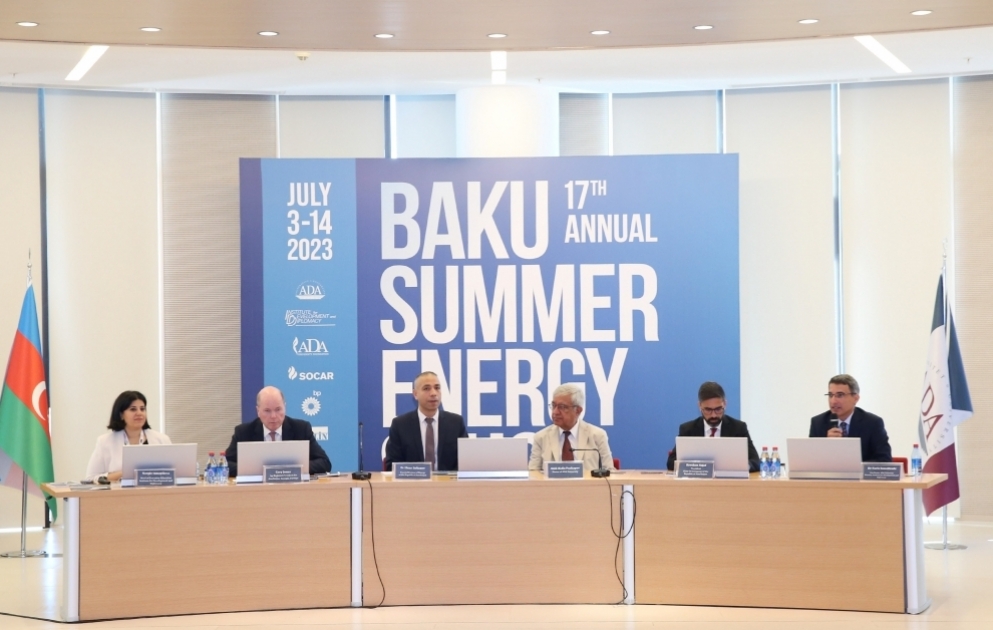 17-ci Bakı Yay Enerji Məktəbinin açılış mərasimi keçirilib VİDEO