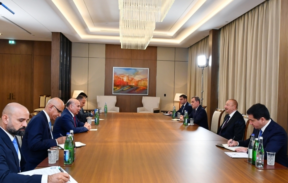 Präsident Ilham Aliyev empfängt stellvertretenden Ministerpräsidenten von Irak AKTUALISIERT VIDEO