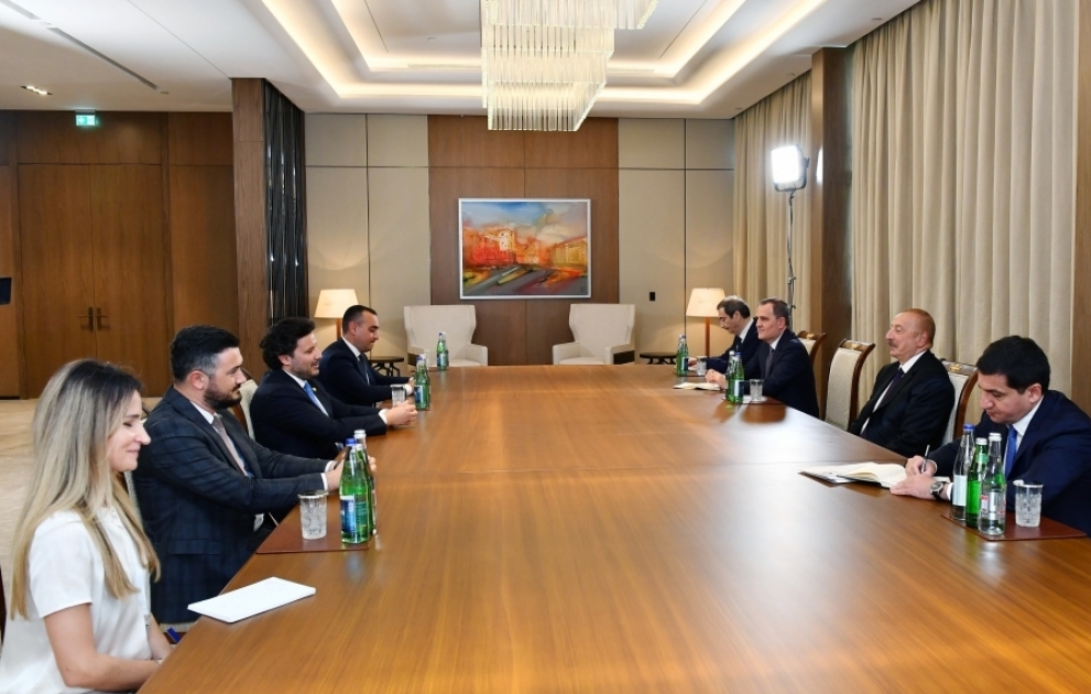 Prezident İlham Əliyev Monteneqronun Baş nazirini qəbul edib YENİLƏNİB VİDEO