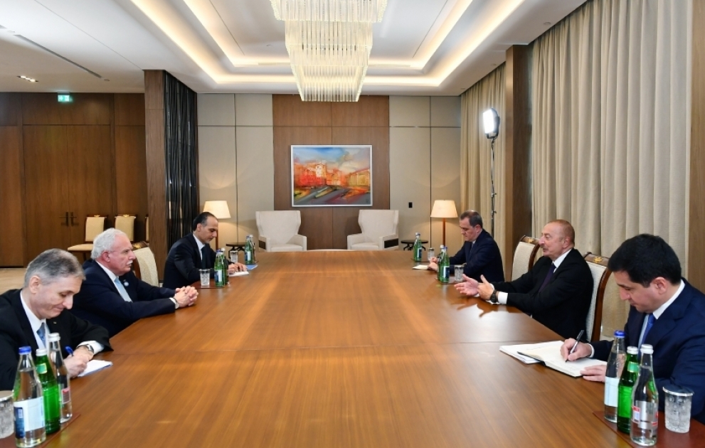 President Ilham Aliyev received Foreign Minister of Palestine VIDEO