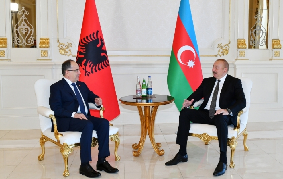 Azərbaycan və Albaniya prezidentlərinin təkbətək görüşü keçirilib  YENİLƏNİB VİDEO