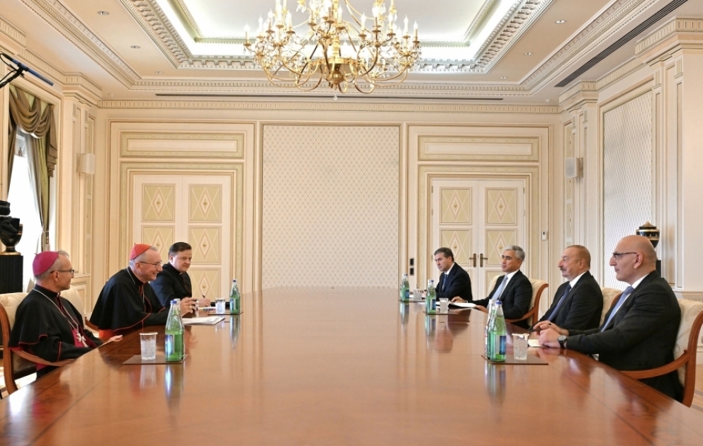Präsident Ilham Aliyev empfängt Staatssekretär des Heiligen Stuhls AKTUALISIERT VIDEO