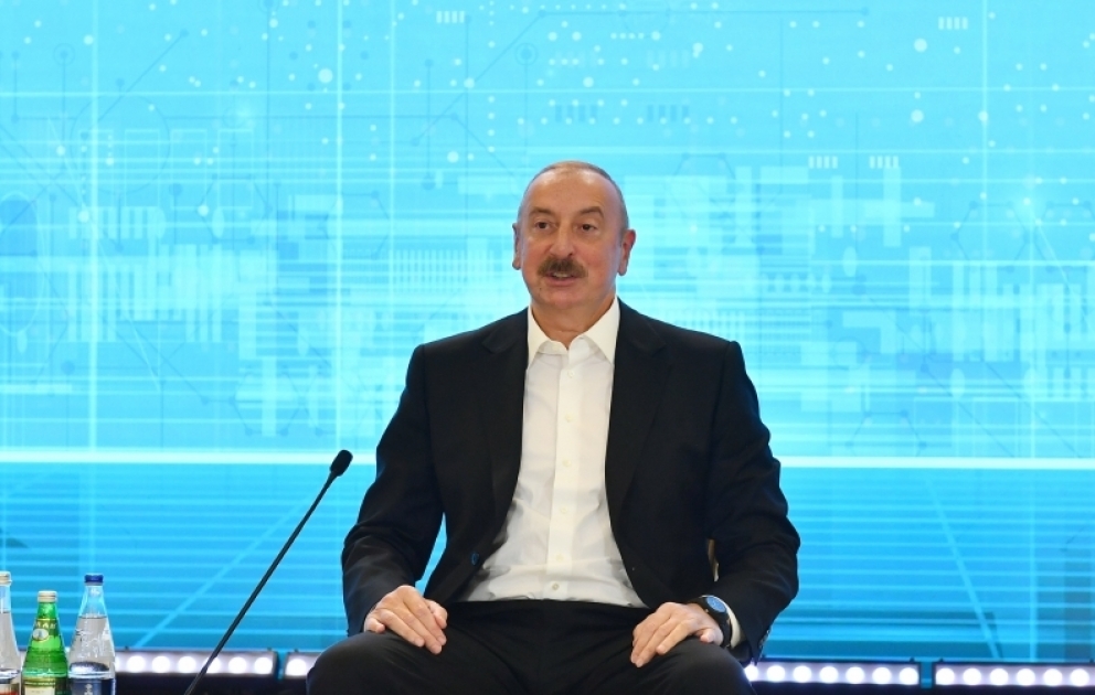 Şuşada Qlobal Media Forumunun açılış mərasimi keçirilib  Prezident İlham Əliyev açılış mərasimində iştirak edib  YENİLƏNİB VİDEO