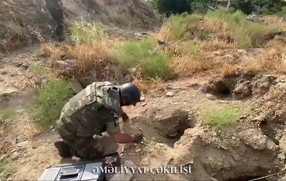 Binəqədi rayonunda hərbi sursat aşkarlanıb VİDEO