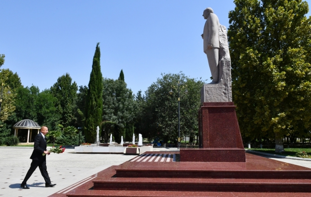 Déplacement du président Ilham Aliyev dans la région de Samoukh VIDEO