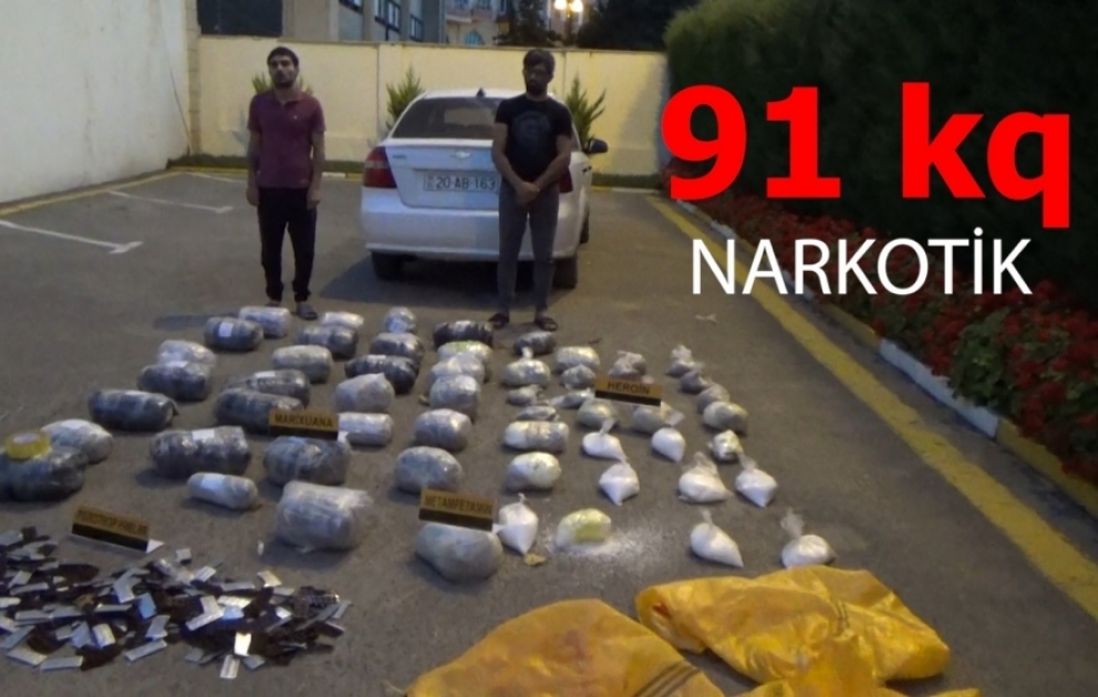 Ölkəyə qanunsuz yollarla 91 kiloqram narkotik vasitə gətirən iki nəfər tutulub  VİDEO
