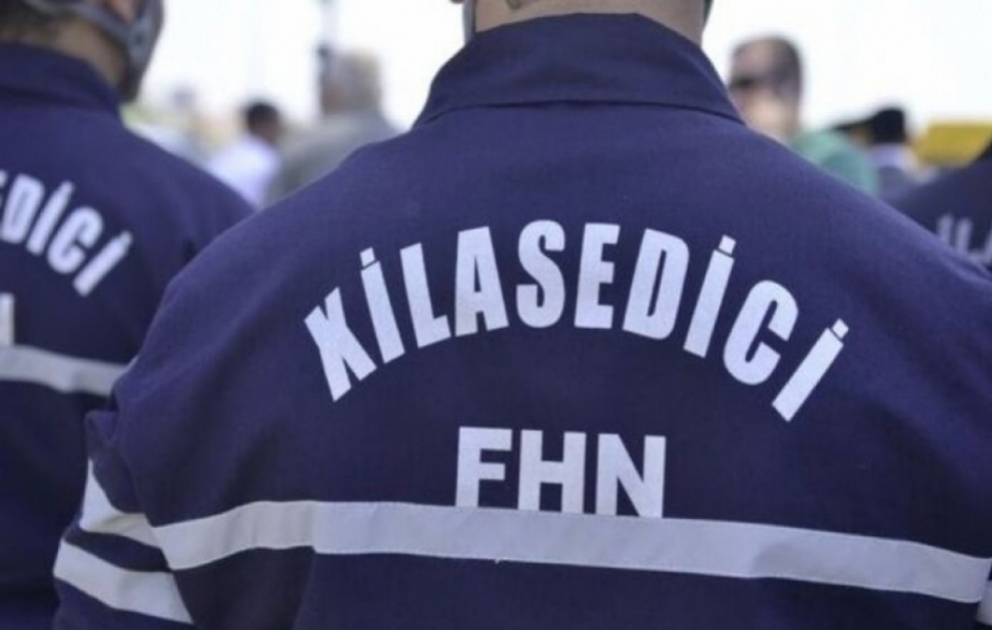 FHN: Ötən sutka dənizdə batma təhlükəsi olan 4 nəfər xilas edilib VİDEO