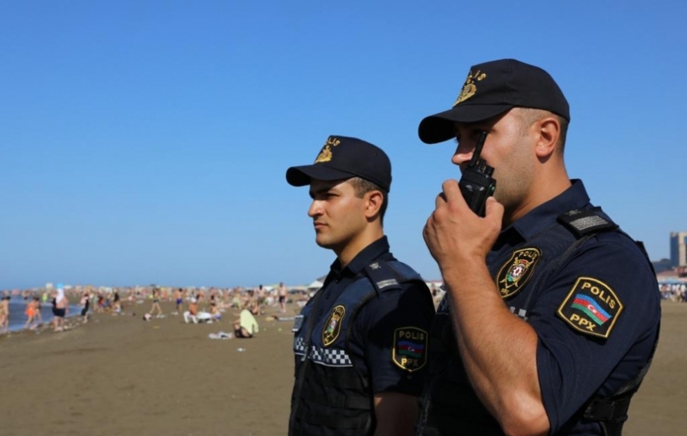 Çimərliklərə polis əməkdaşlarından ibarət naryad qrupları təhkim olunub VİDEO