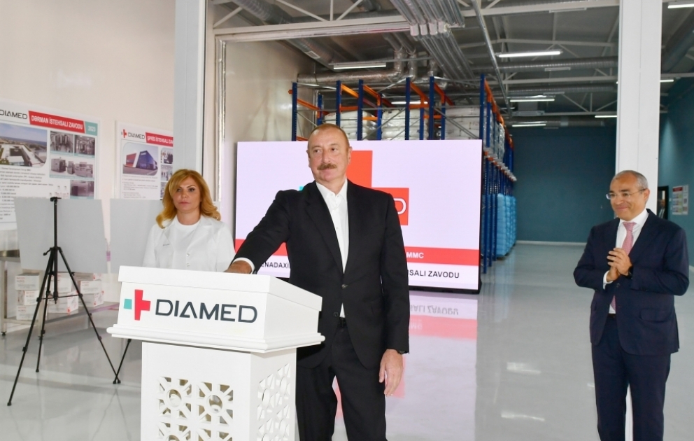 Prezident İlham Əliyev Bakıda “Diamed” dərman istehsalı zavodunun açılışında iştirak edib VİDEO