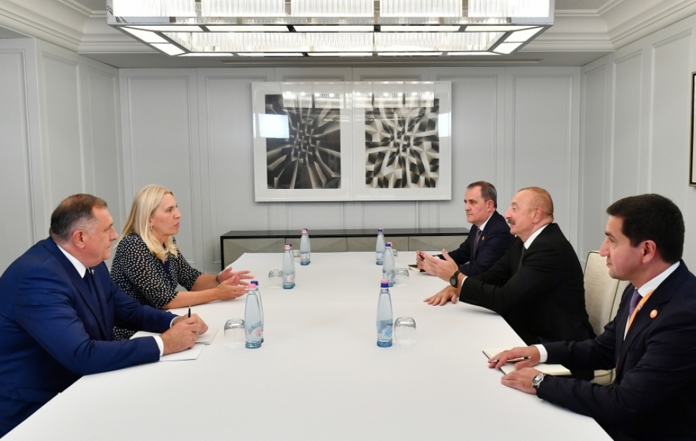 President Ilham Aliyev held meeting with member of Presidency of Bosnia and Herzegovina Željka Cvijanović and President of the Republic of Srpska Milorad Dodik  VIDEO