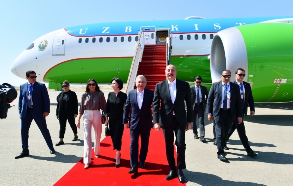 Azərbaycanda dövlət səfərində olan Özbəkistan Prezidenti Şavkat Mirziyoyev Füzuli rayonuna gəlib VİDEO