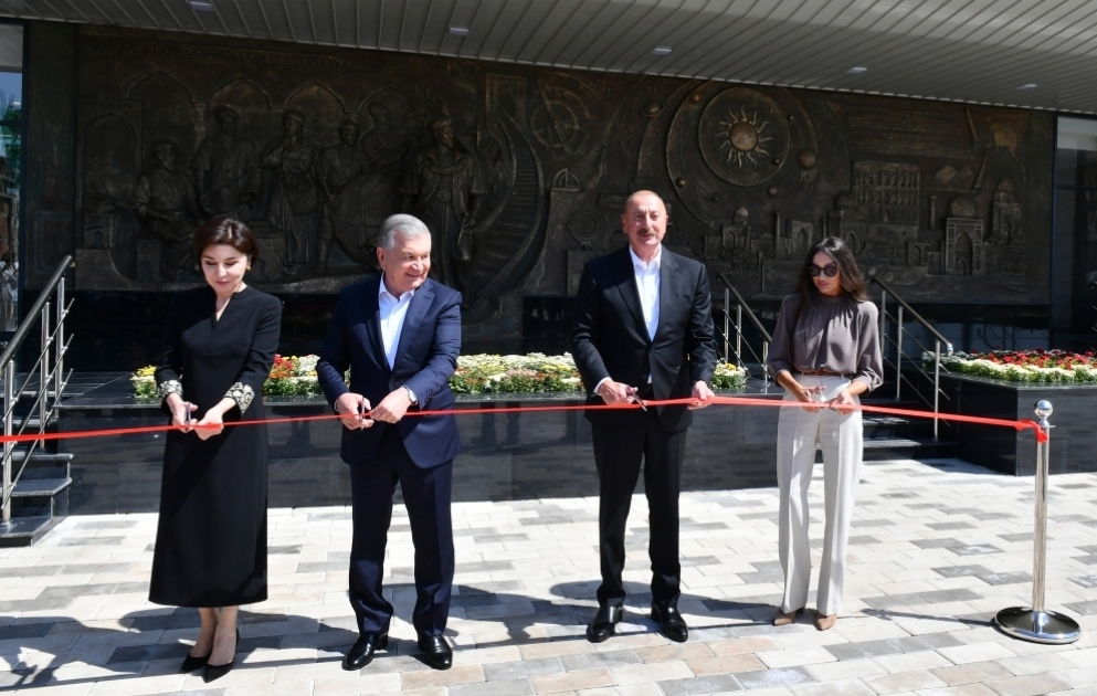Inauguration de l'école secondaire n°1 nommé d’après Mirzo Ulugh Beg à Fuzouli  VIDEO