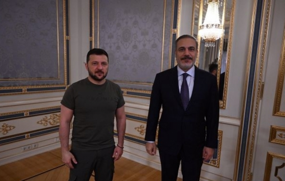 Volodimir Zelenski Türkiyənin xarici işlər naziri ilə görüşüb VİDEO