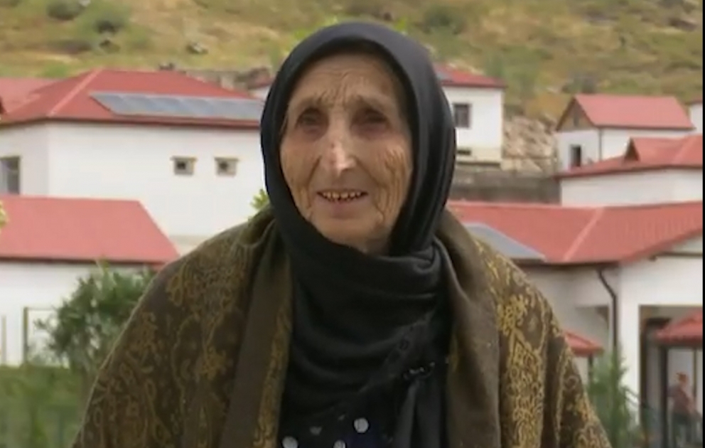 Zabux kəndinin 82 yaşlı sakini doğma yurda qayıdışın sevincini yaşayır  VİDEO