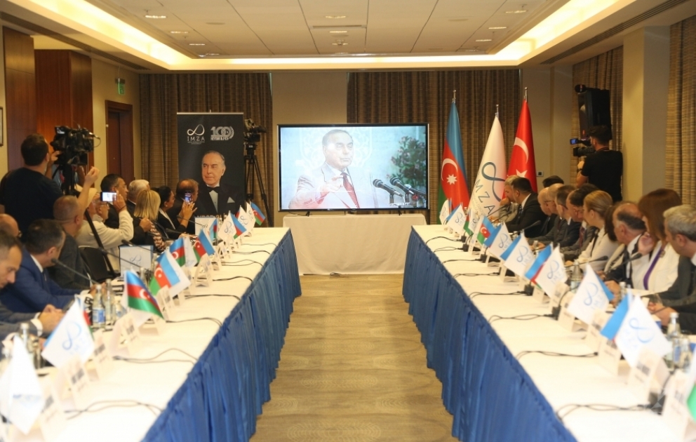 Bakıda “Heydər Əliyev, Böyük Lider” adlı beynəlxalq konfrans keçirilir  VİDEO