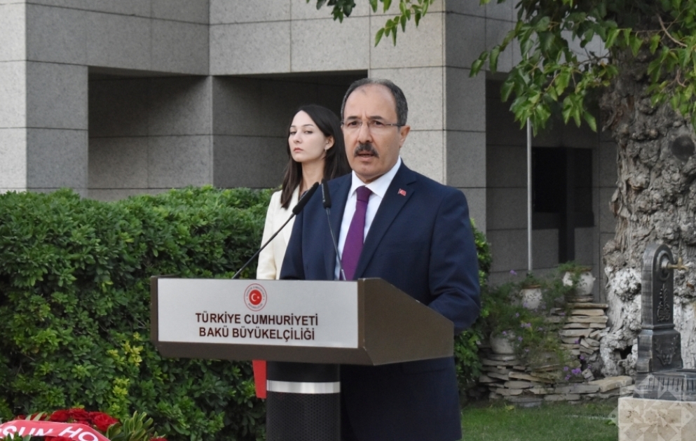 Bakıda Türkiyənin Zəfər bayramı və Silahlı Qüvvələr Günü qeyd edilib VİDEO