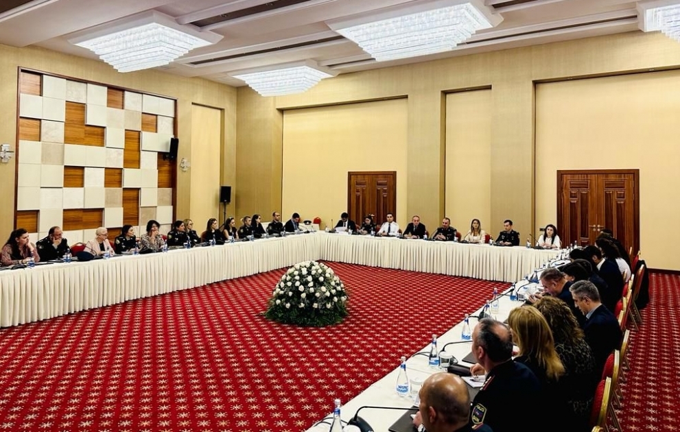 Daxili İşlər Nazirliyinin təşəbbüsü ilə “Uşaqlar bizim gələcəyimizdir” mövzusunda konfrans keçirilib VİDEO