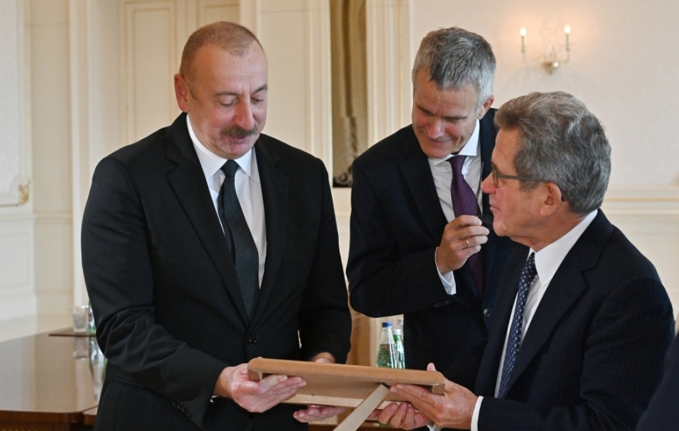 President Ilham Aliyev received Chair of bp Board VIDEO