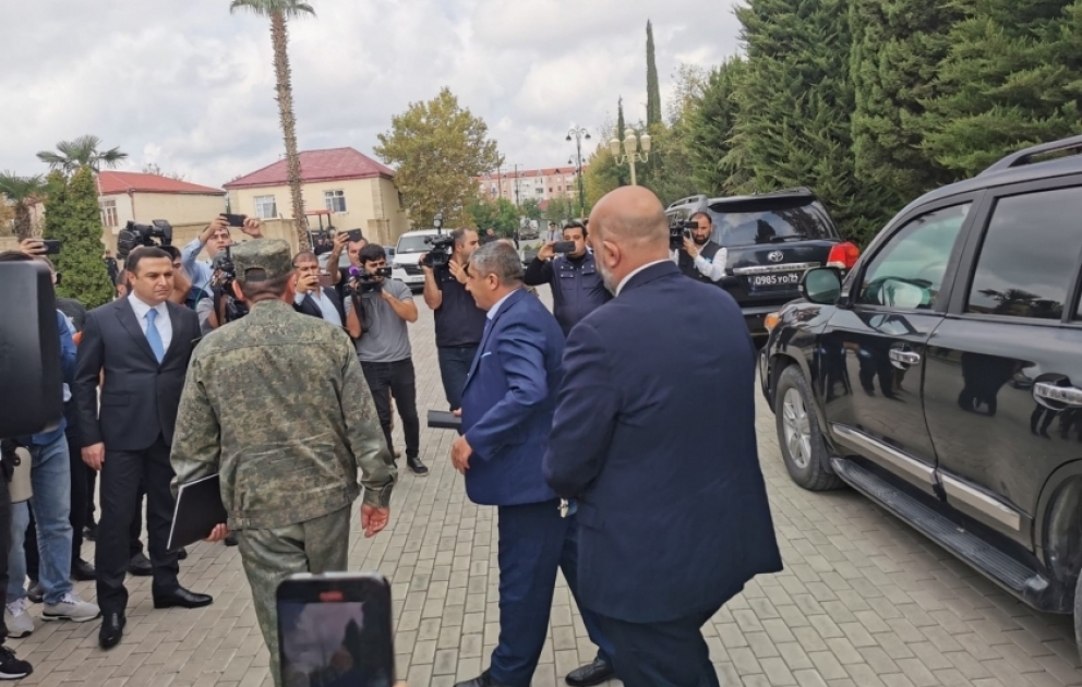 Qarabağın erməni sakinlərinin nümayəndələri görüş üçün Yevlaxa gəliblər VİDEO