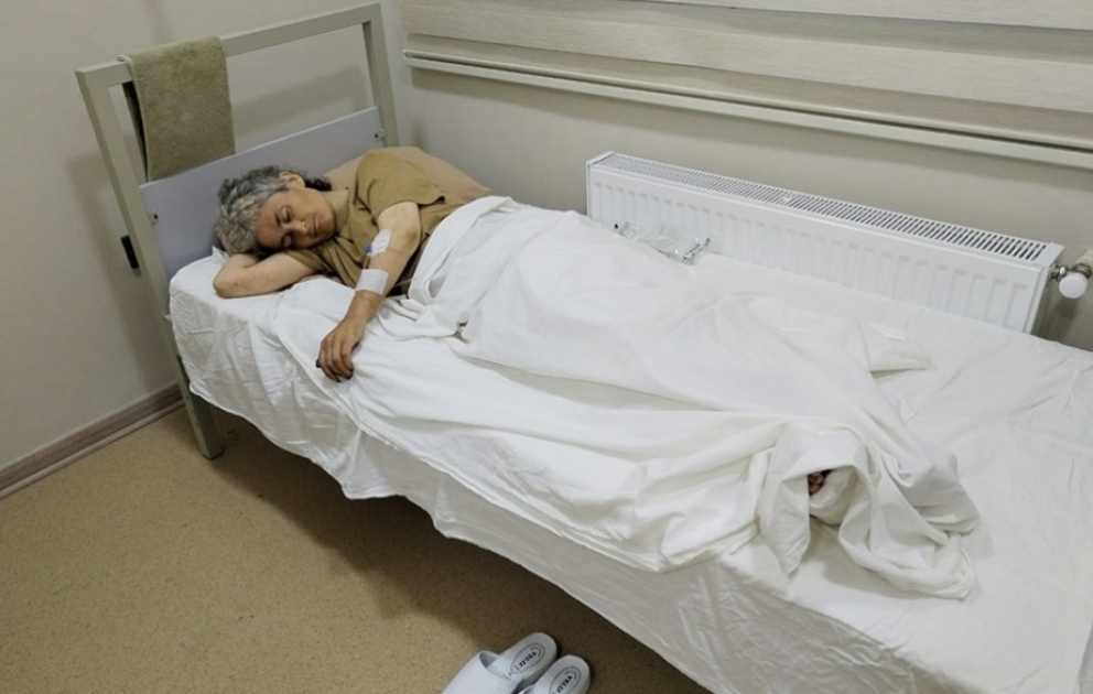 Yaralı erməni qadın hərbi hospitala təxliyə edilib VİDEO