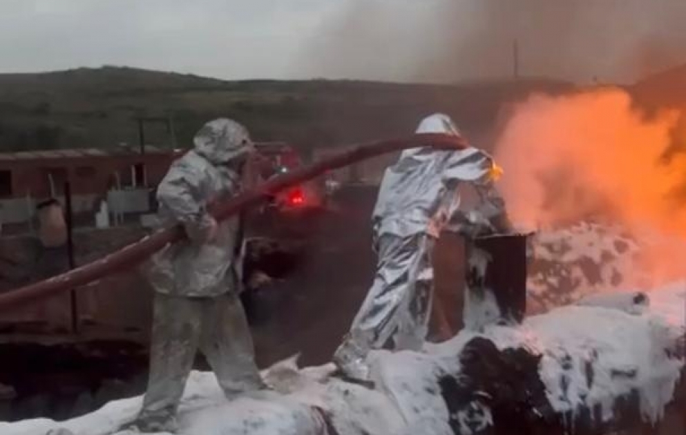 МЧС: Пожар, произошедший на заправочной станции вблизи Ханкенди, потушен ВИДЕО