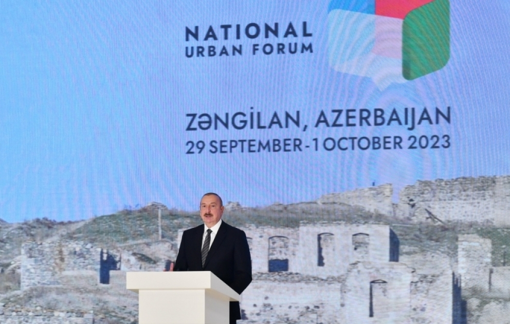2. Nationales Forum für Städtebau in Zangilan Präsident Ilham Aliyev nimmt an Eröffnung des Forums teil VIDEO