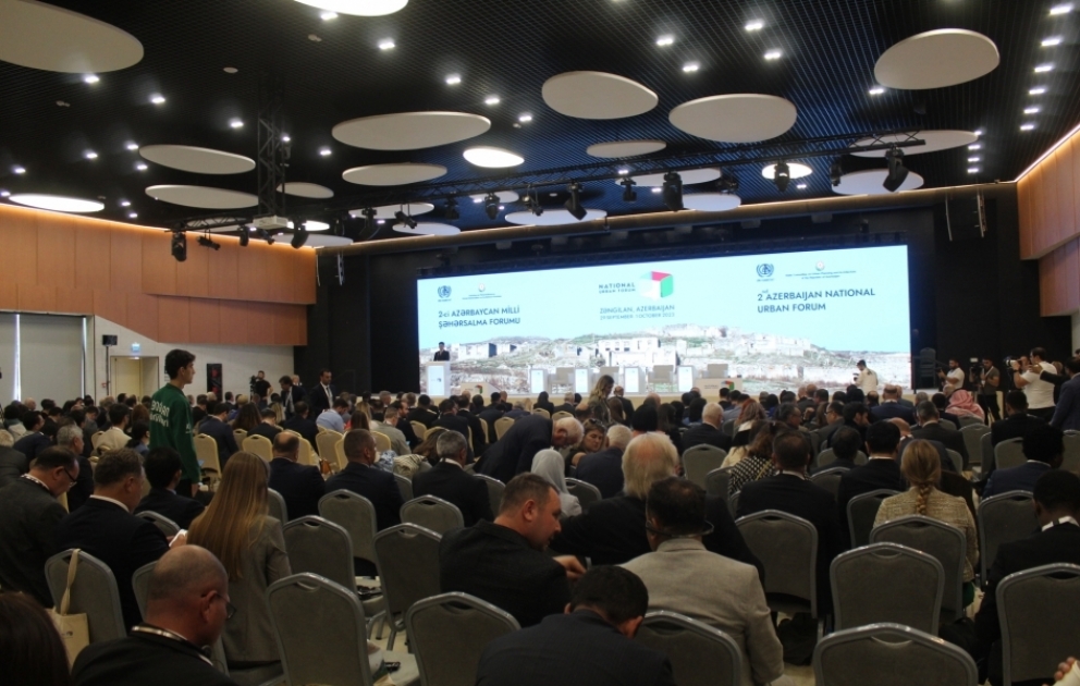 II Azərbaycan Milli Şəhərsalma Forumu plenar sessiyalarda işini davam etdirib VİDEO YENİLƏNİB