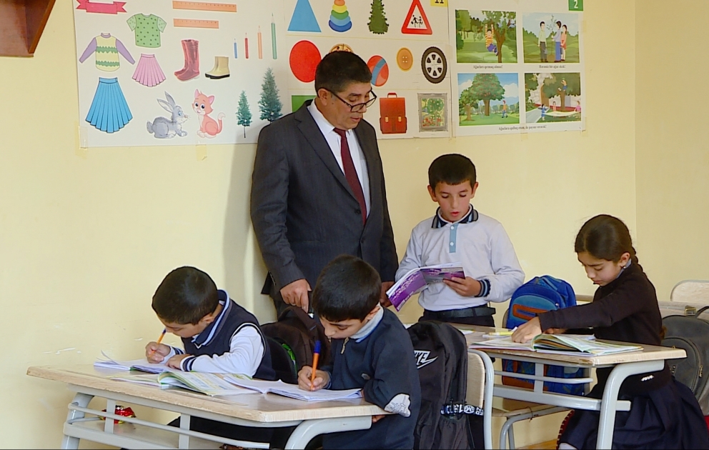Ermənistanla sərhəddə yerləşən kənd məktəbindən  REPORTAJ VİDEO