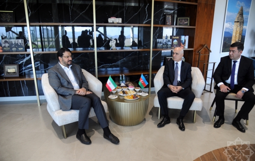 Iran’s Minister of Roads and Urban Development visits Azerbaijan VIDEO