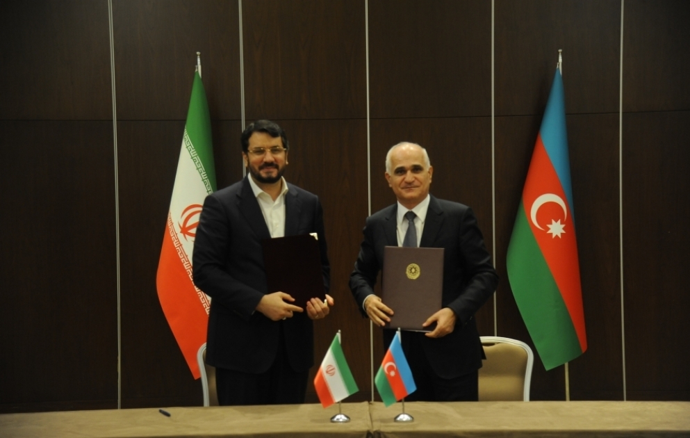 Baş nazirin müavini Şahin Mustafayev İranın yol və şəhərsalma naziri ilə görüşüb VİDEO