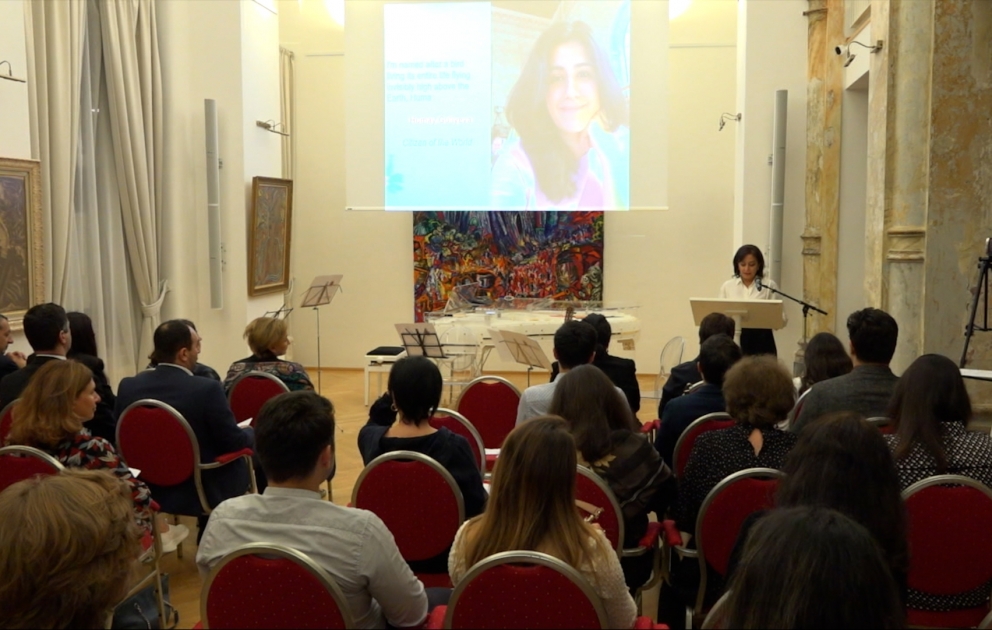Vyanada “Huma quşu“ Təhsilə Yardım Fondunun təqdimatı keçirilib VİDEO