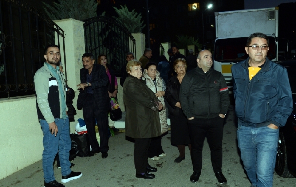 Grand retour : 117 habitants de Fuzouli retournent dans leur ville natale VIDEO