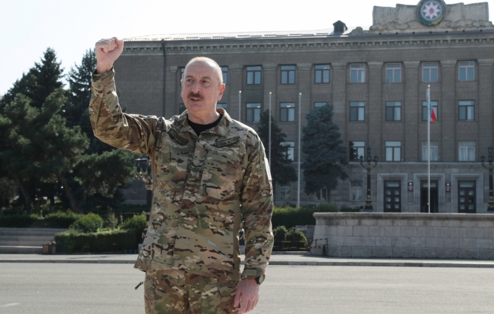 Президент Азербайджана: Три клоуна, называвших себя «президентами», сегодня ждут заслуженного наказания ВИДЕО