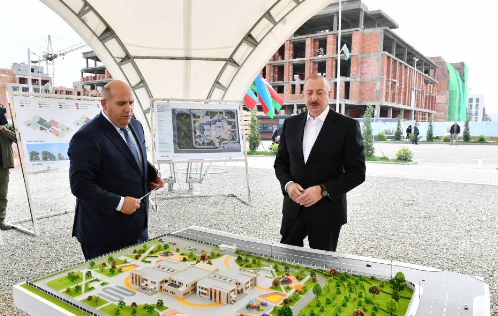 Pose de la première pierre d’un jardin d’enfants à Fuzouli VIDEO