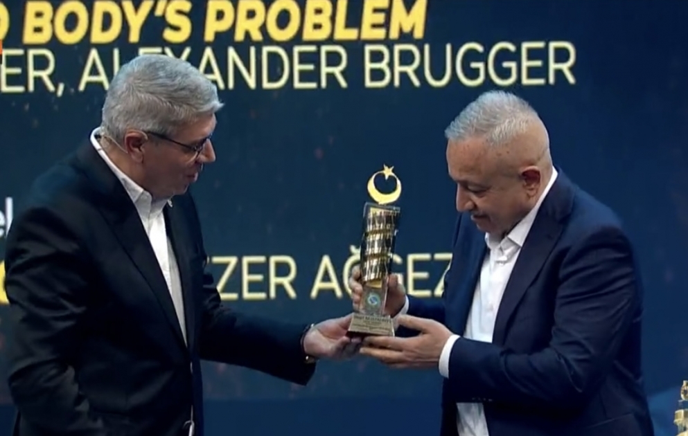 Vaqif Mustafayevin filmi türk dünyasının baş mükafatını qazandı VİDEO