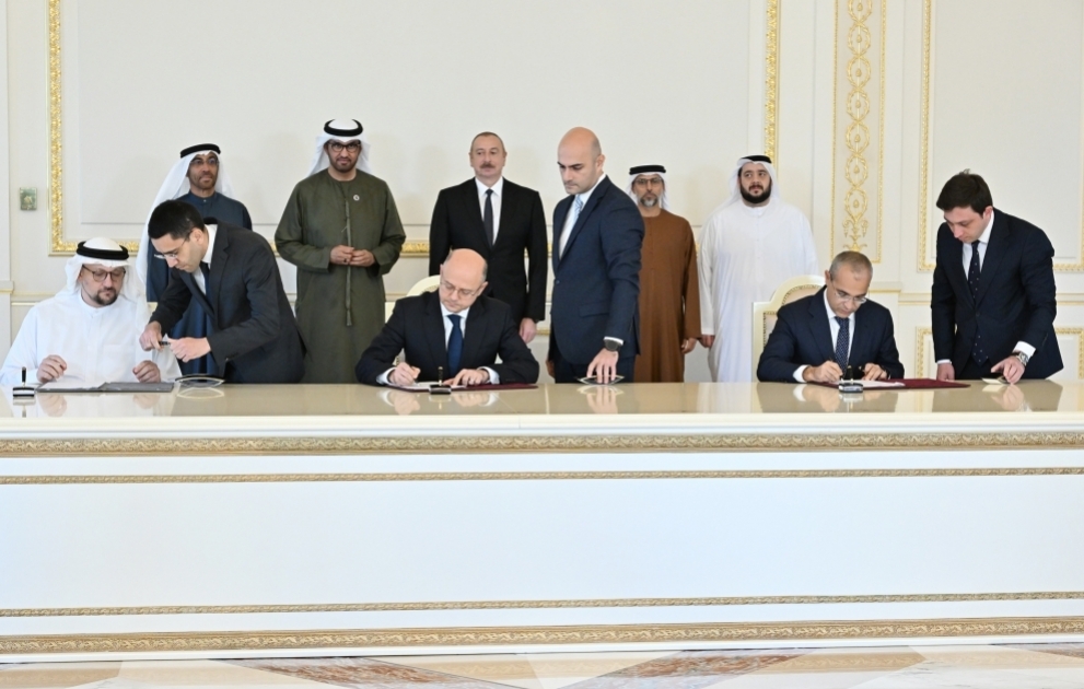 Le Gouvernement azerbaïdjanais et la société émiratie Masdar signent des documents VIDEO