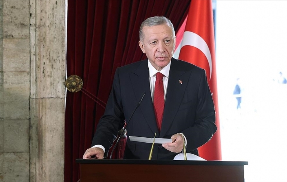 Cümhuriyyətin 100-cü ili münasibətilə Türkiyənin dövlət rəsmiləri Anıtqəbri ziyarət ediblər VİDEO