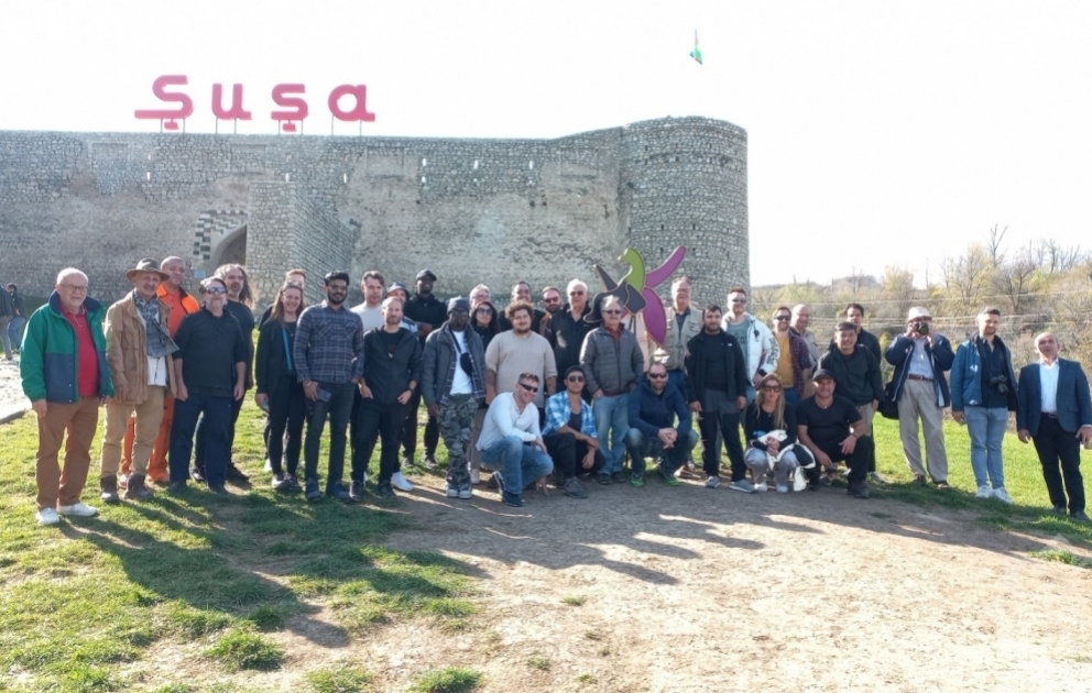 International travelers visit historic landmarks of Shusha VIDEO