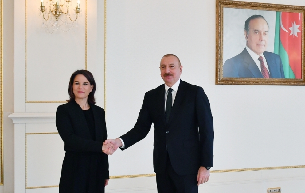 Prezident İlham Əliyev Almaniyanın xarici işlər nazirini qəbul edib YENİLƏNİB VİDEO