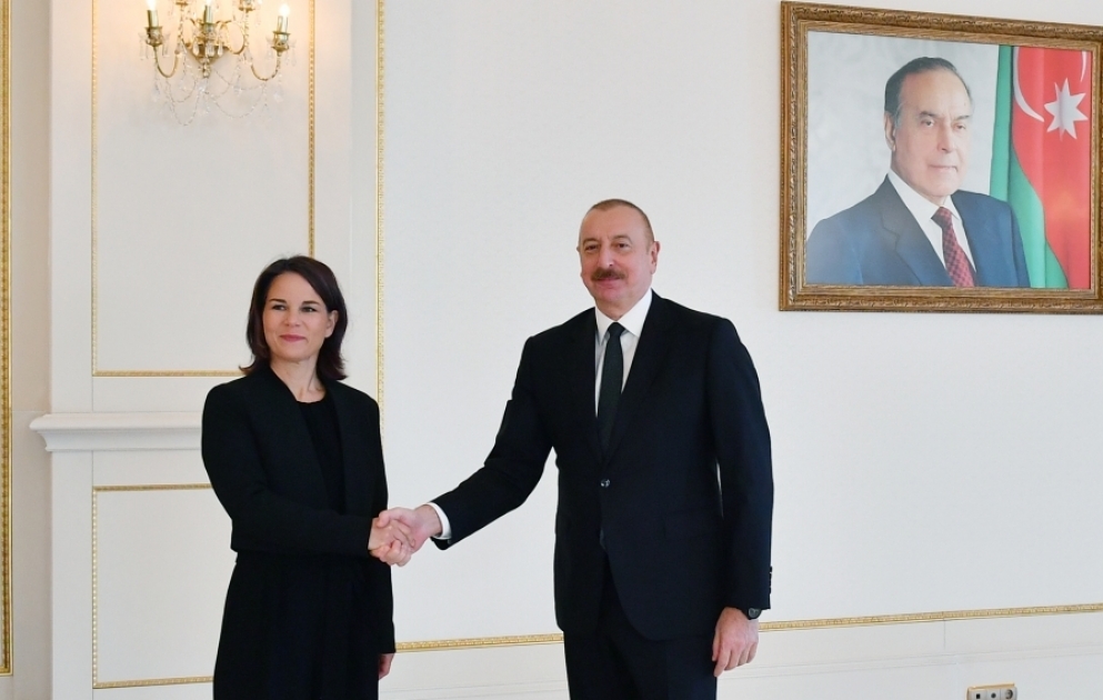 Präsident Ilham Aliyev empfängt deutsche Außenministerin  AKTUALISIERT VIDEO