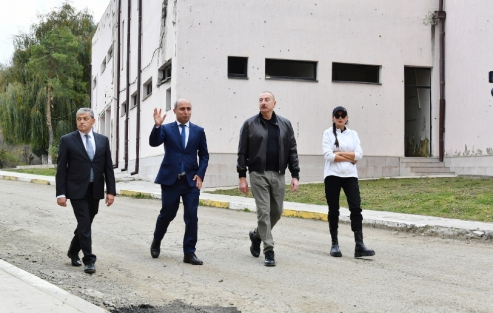 Şuşa şəhərində peşə məktəbinin və kollecin binalarına baxış YENİLƏNİB VİDEO