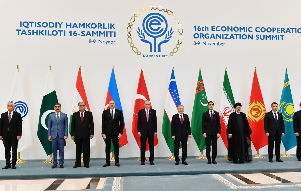 Daşkənddə İqtisadi Əməkdaşlıq Təşkilatının 16-cı Zirvə toplantısı keçirilibAzərbaycan Prezidenti İlham Əliyev tədbirdə iştirak edib YENİLƏNİB-3 VİDEO