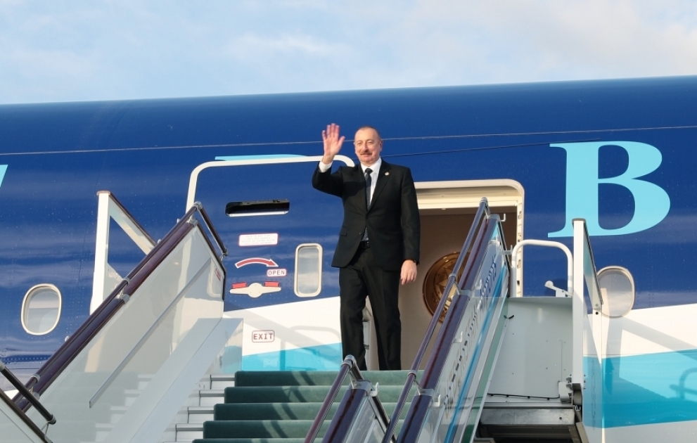 Präsident Ilham Aliyev beendet seinen Besuch in Usbekistan VIDEO