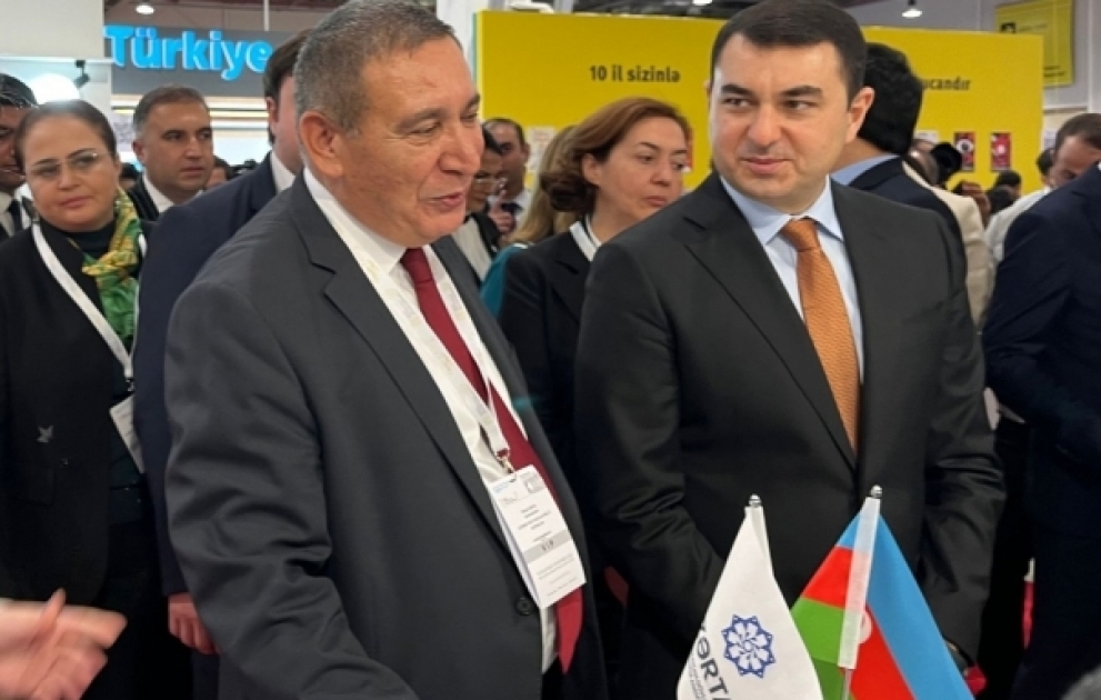 IX Bakı Beynəlxalq Kitab Sərgisi: AZƏRTAC-ın hazırladığı “Heydər Əliyev Azərbaycandır!” ikihissəli sənədli filmi təqdim olunub  VİDEO