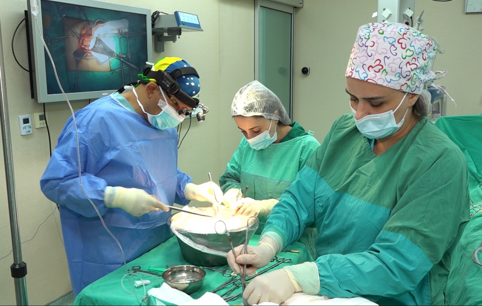 AZƏRTAC-ın müxbirləri orqan transplantasiyası əməliyyatını izləyiblər -  VİDEOREPORTAJ
