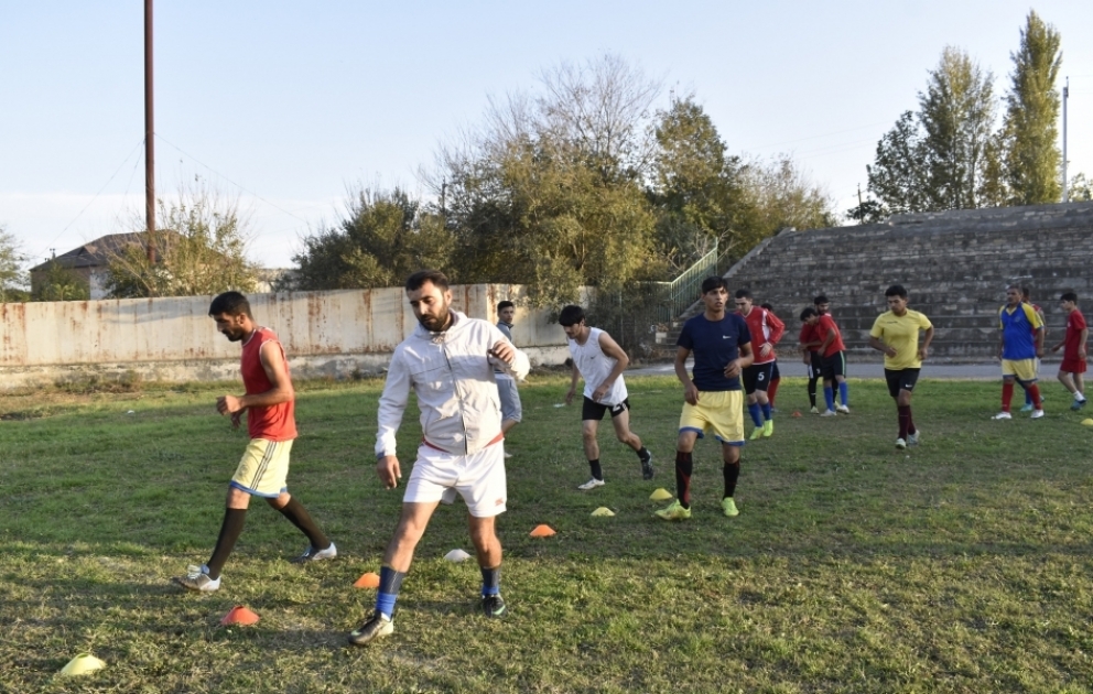Bərdədə yeni futbol klubu yaradılıb, stadionun təmirə ehtiyacı var  FOTO VİDEO