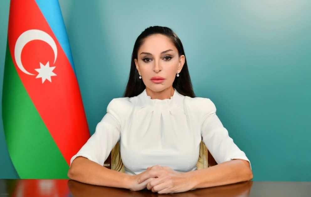 Videobotschaft von First Lady Mehriban Aliyeva an Teilnehmerinnen der Sitzung „Ein Herz für Palästina“ VIDEO
