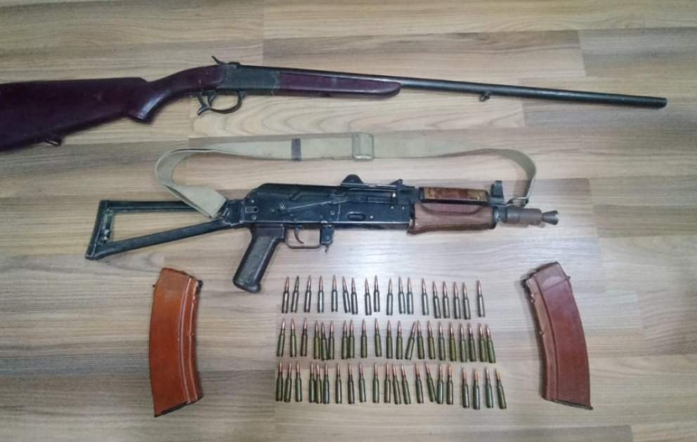 Şirvanda "AKS-U" markalı avtomat, daraq və patronlar aşkarlanıb VİDEO