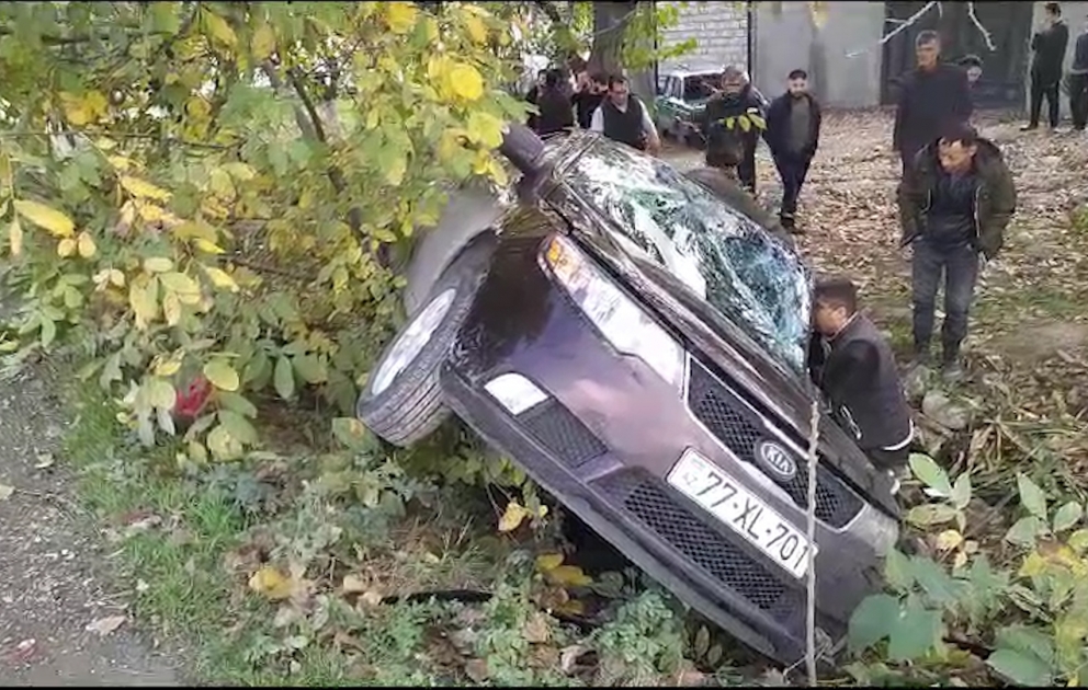 Qubada yol-nəqliyyat hadisəsi baş verib, xəsarət alanlar var  YENİLƏNİB VİDEO